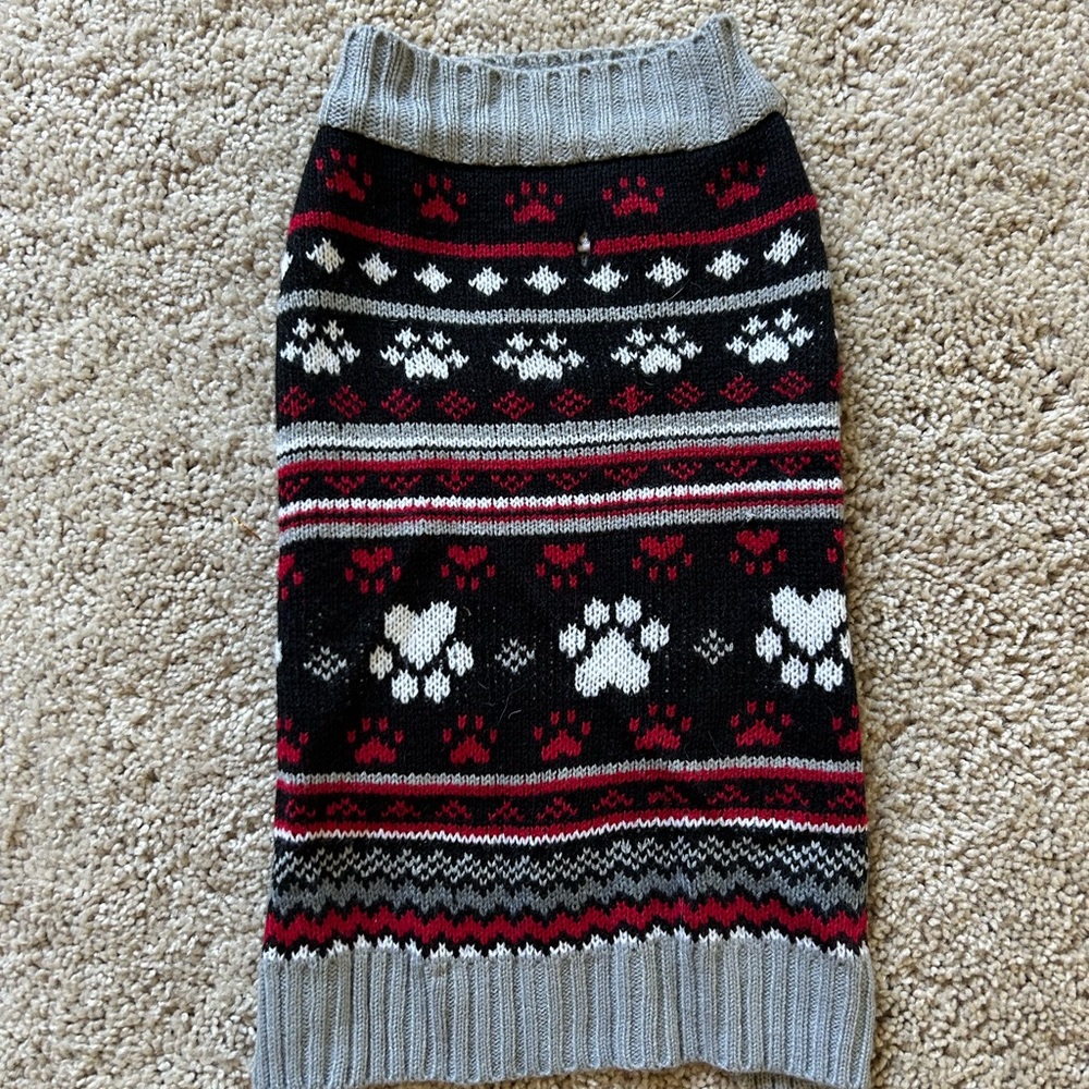 Dog sweater NEVER WORN